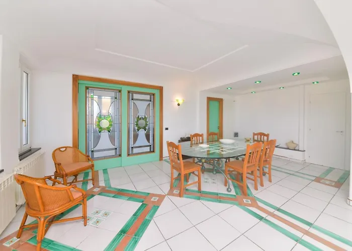 Pensión Stefania Barano dʼIschia