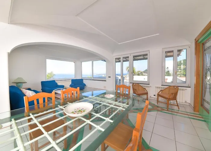 Stefania Barano dʼIschia