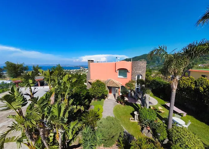 Pensión Stefania Barano dʼIschia